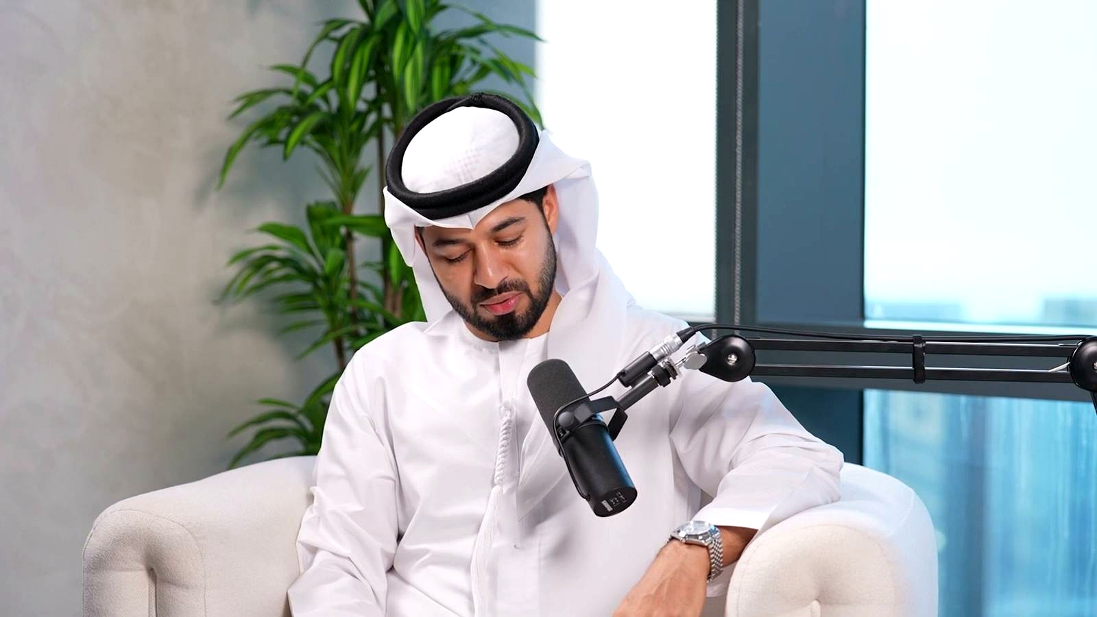 Who Is Muhammad Alhakeim? discussed in the video